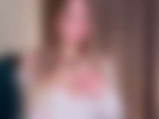 Live cam show with AlyshaHermenau - Normal on Camsoda