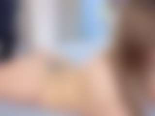 Live cam show with AlyshaHermenau - Blonde Hair on ObeyMaria