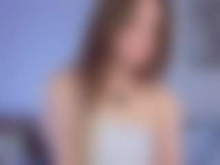 Live cam show with AlyshaHermenau - Smart on Camsoda