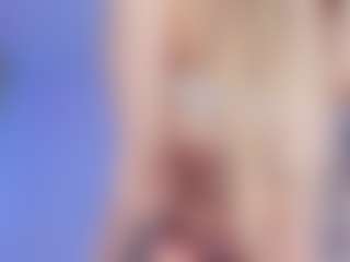 Live cam show with AlyshaHermenau - Game on hotwifechat.live