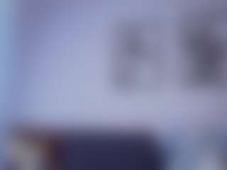 Live cam show with AlyshaHermenau - Smart on CamClone