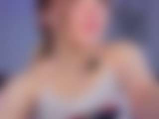 Live cam show with AlyshaHermenau - Gray Eyes on live.xheat.ai