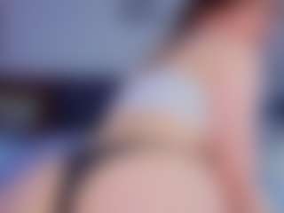 AlyshaHermenau's Live Sex Cam Show