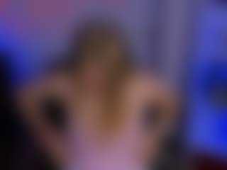 Live cam show with baby-hotte - Granny on xfollow cams