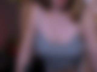 baby-hotte's Live Sex Cam Show