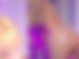 Live cam show with Kiara - Worship on Sex Cam Show