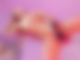 Kiara's Live Sex Cam Show