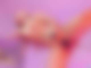 Kiara's Live Sex Cam Show