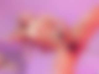 Kiara's Live Sex Cam Show