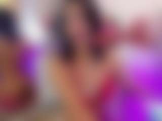 Kiara's Live Sex Cam Show