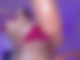 Kiara's Live Sex Cam Show