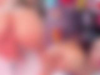 Kiara's Live Sex Cam Show
