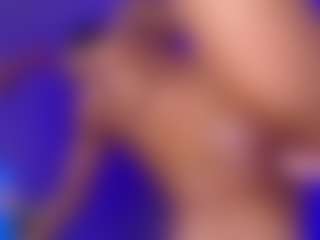 Kiara's Live Sex Cam Show