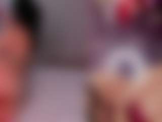 Kiara's Live Sex Cam Show