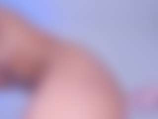 Kiara's Live Sex Cam Show