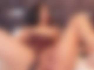 Kiara's Live Sex Cam Show
