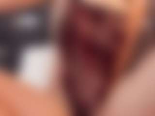 Kiara's Live Sex Cam Show
