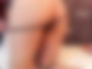 Kiara's Live Sex Cam Show