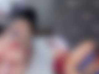 Kiara's Live Sex Cam Show
