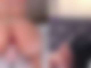 Kiara's Live Sex Cam Show
