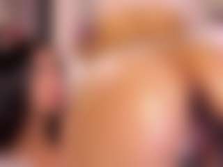 Kiara's Live Sex Cam Show