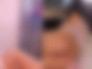 Kiara's Live Sex Cam Show
