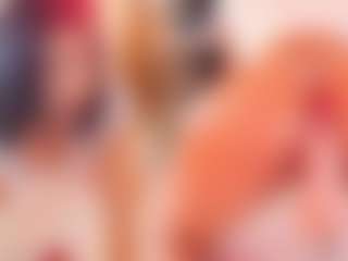 Live cam show with Kiara - Big Ass on Camsoda