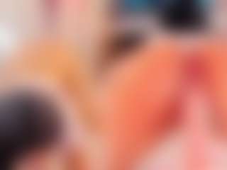 Live cam show with Kiara - Cute on crypto-cams