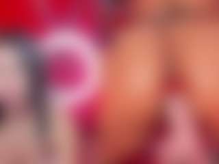 Kiara's Live Sex Cam Show
