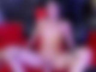 Kiara's Live Sex Cam Show