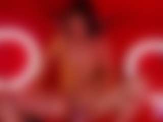 Kiara's Live Sex Cam Show