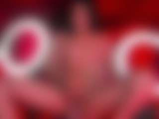 Kiara's Live Sex Cam Show