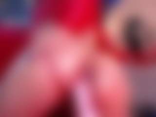 Live cam show with Kiara - Huge on Strip Flash - Live Sex Shows