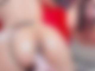 Kiara's Live Sex Cam Show
