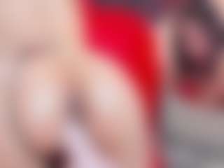 Kiara's Live Sex Cam Show
