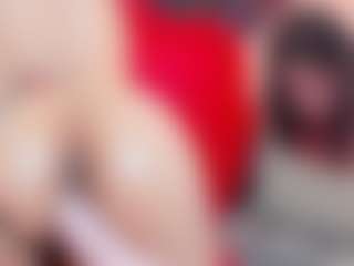 Kiara's Live Sex Cam Show