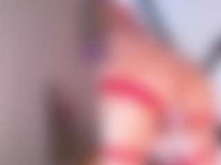 KiaraApolo's Live Sex Cam Show