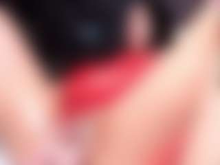 Live cam show with KiaraApolo - Twerk on AdultVida.com