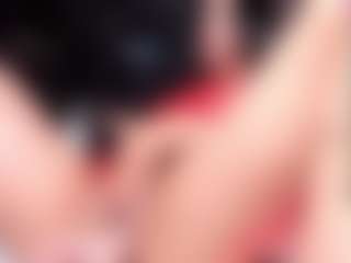 Live cam show with KiaraApolo - Flashing on SpankPalCams