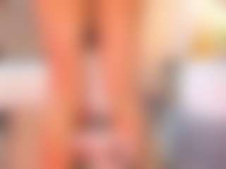 KiaraApolo's Live Sex Cam Show