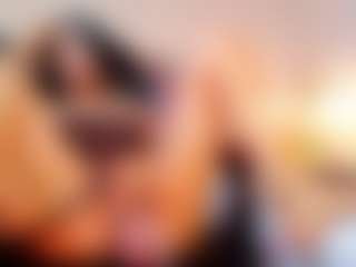 Live cam show with KiaraApolo - Gamer on Lustler