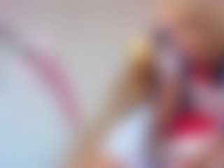 KiaraApolo's Live Sex Cam Show