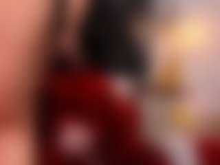 Live cam show with KiaraApolo - Gamer on PervPlay.com
