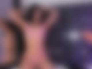 KiaraApolo's Live Sex Cam Show
