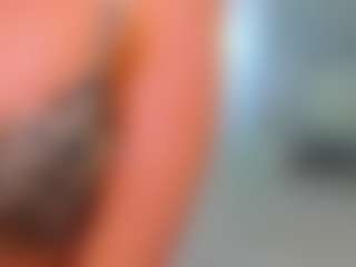 Live cam show with Rafaelle - Ebony on chickslive.net