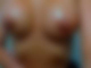 Rafaelle's Live Sex Cam Show