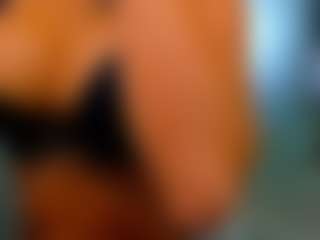 Live cam show with Rafaelle - Petite on Mixed Magazine Live