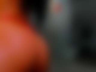 Live cam show with Rafaelle - Brown Hair on Mixed Magazine Live