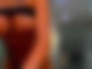 Live cam show with Rafaelle - Black Shaved Pussy on StripNow