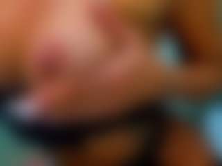 Rafaelle's Live Sex Cam Show